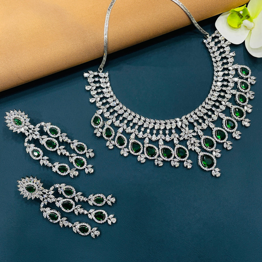 Gorgeous bridal jewelry set, featuring intricate American diamond details.