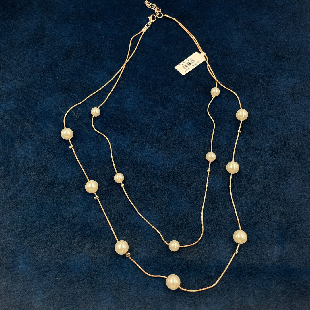 Timeless pearl necklace set, perfect for brides and formal events, showcasing classic elegance.