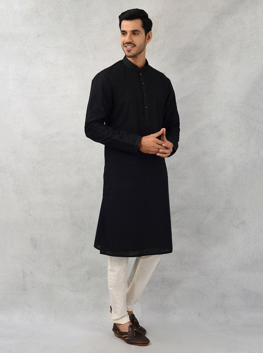 Comfortable black kurta set ideal for festive events in the USA.