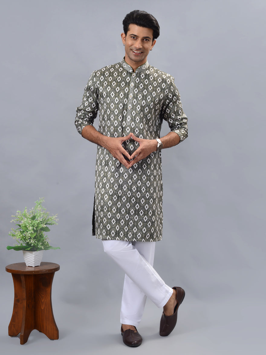 Green embroidered kurta pajama for men, ideal USA wedding attire