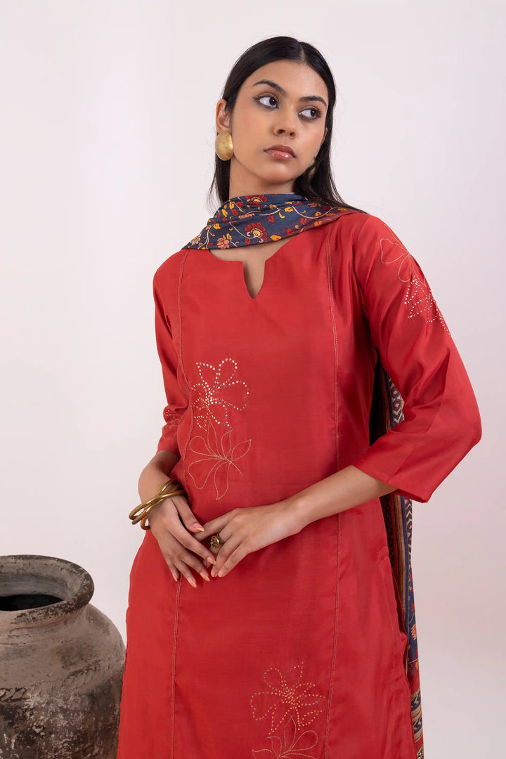 Rust Kurtis Set | Crafted with chanderi and mukaish embroidery work printed line