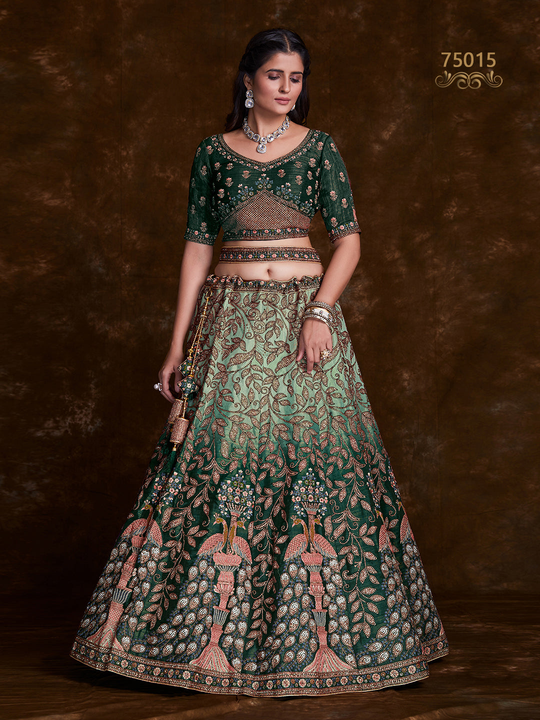 Elegant Chaniya Choli Set | Bridal Lehenga with Intricate Embroidery