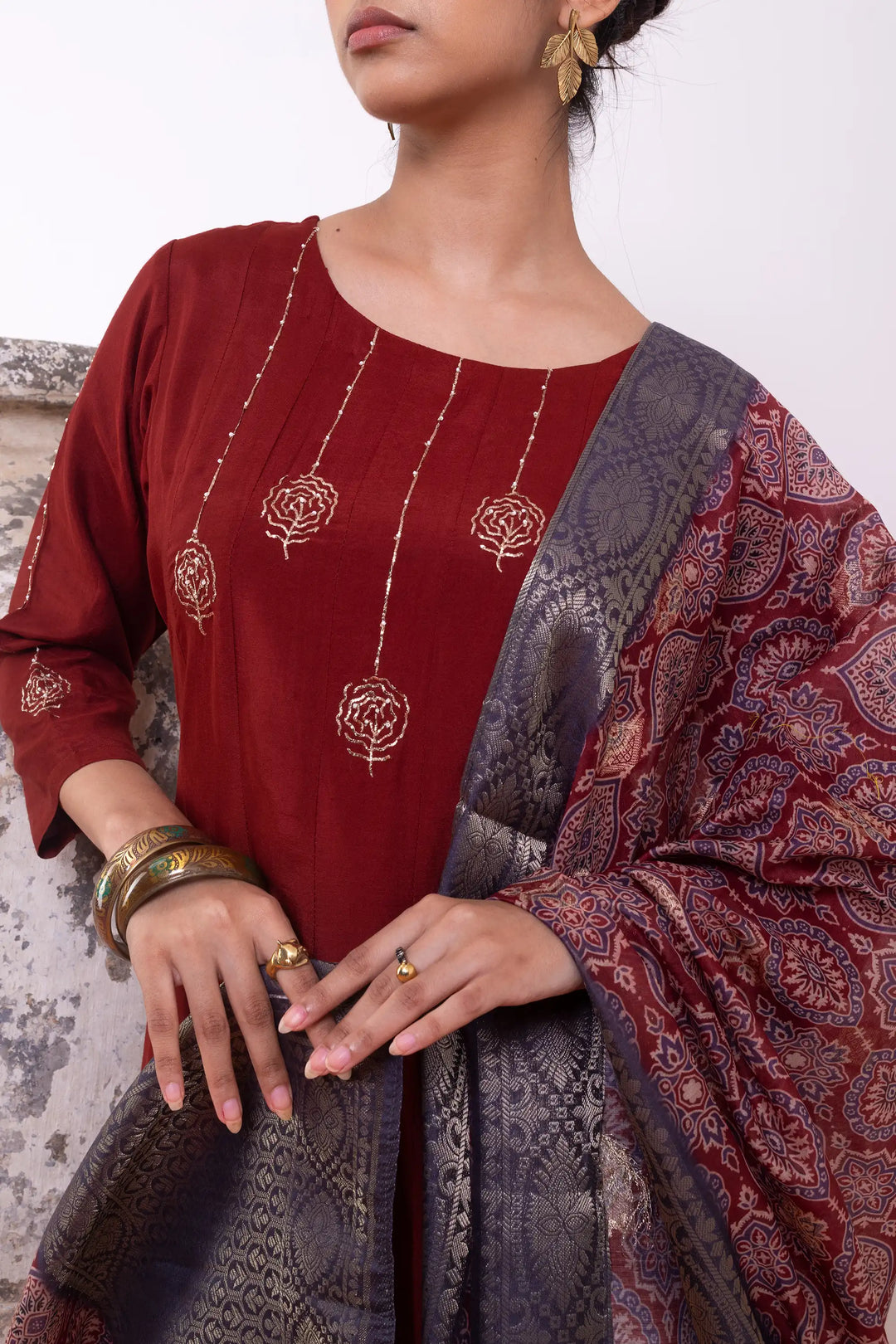 Maroon Kurtis Set | Crafted with muslin and khat work printed linening work