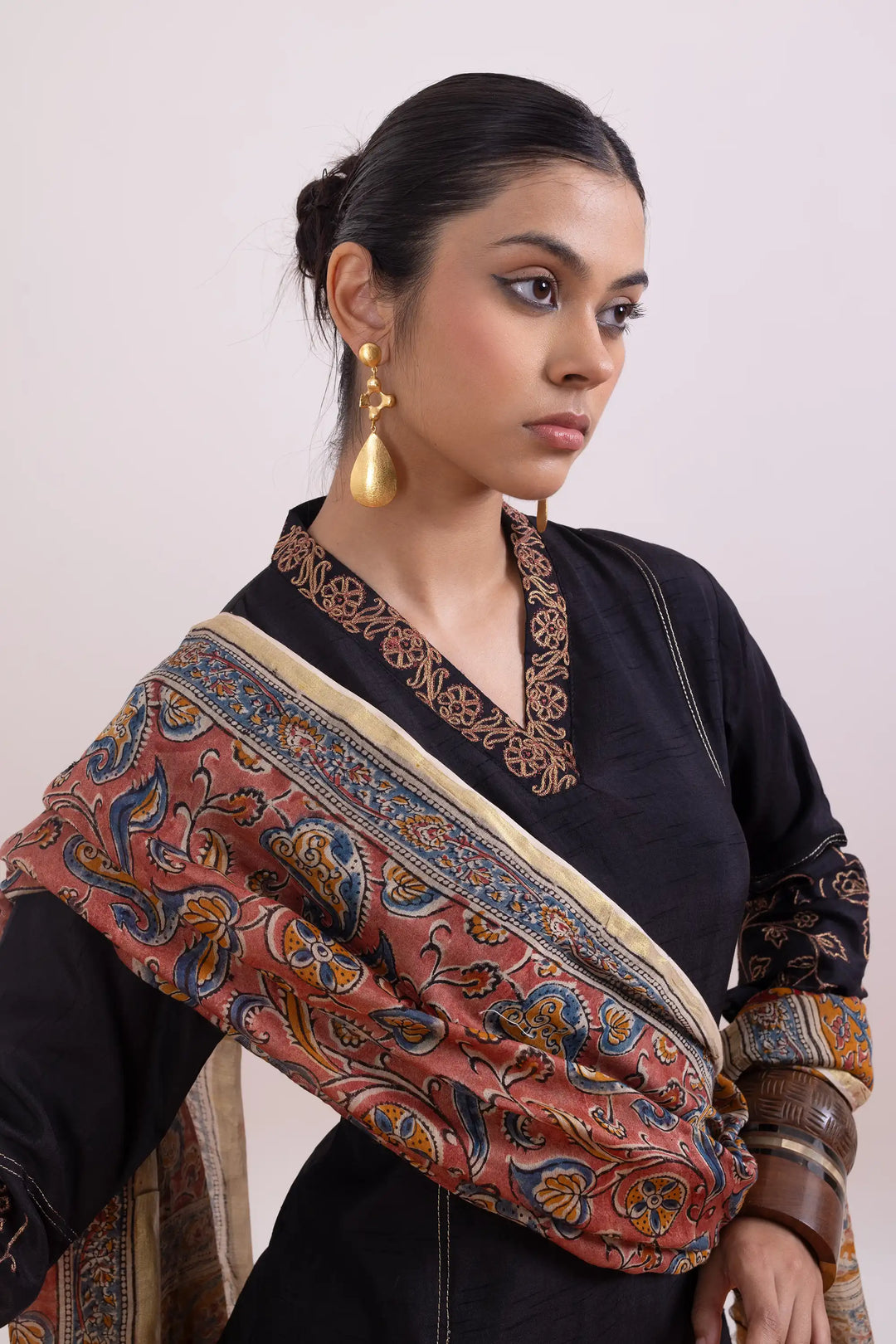 Elegant Kurtis Set | hand work printed dola-silk in black