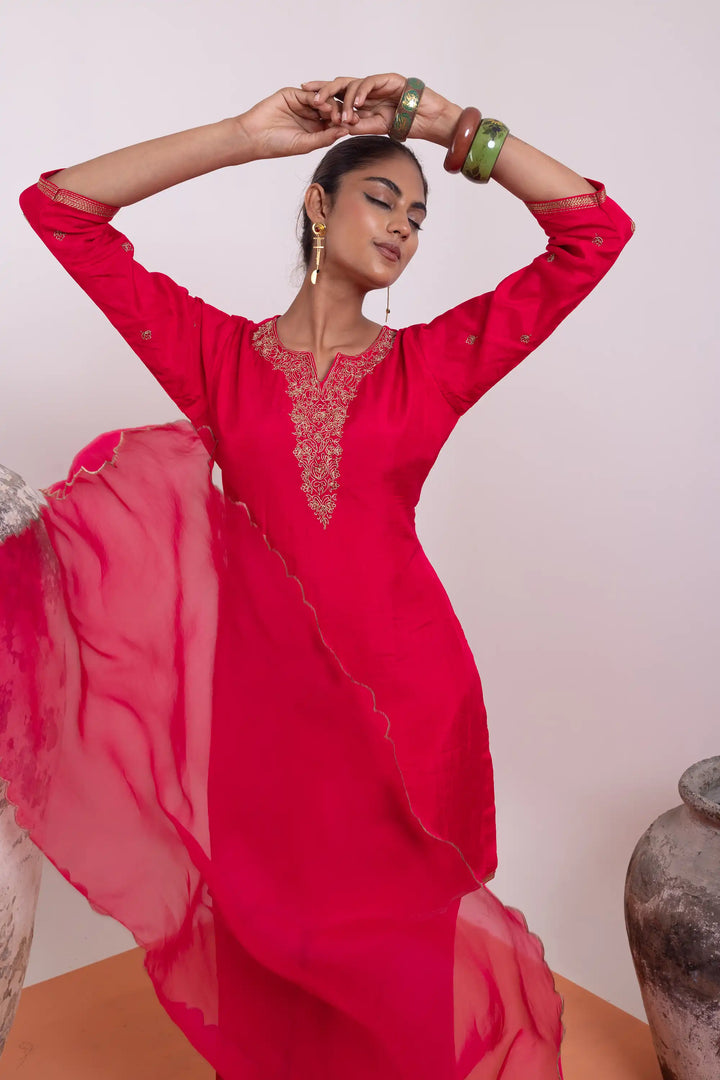 Bright-pink Palazzo Set | Crafted with dola-silk and khat work linening work