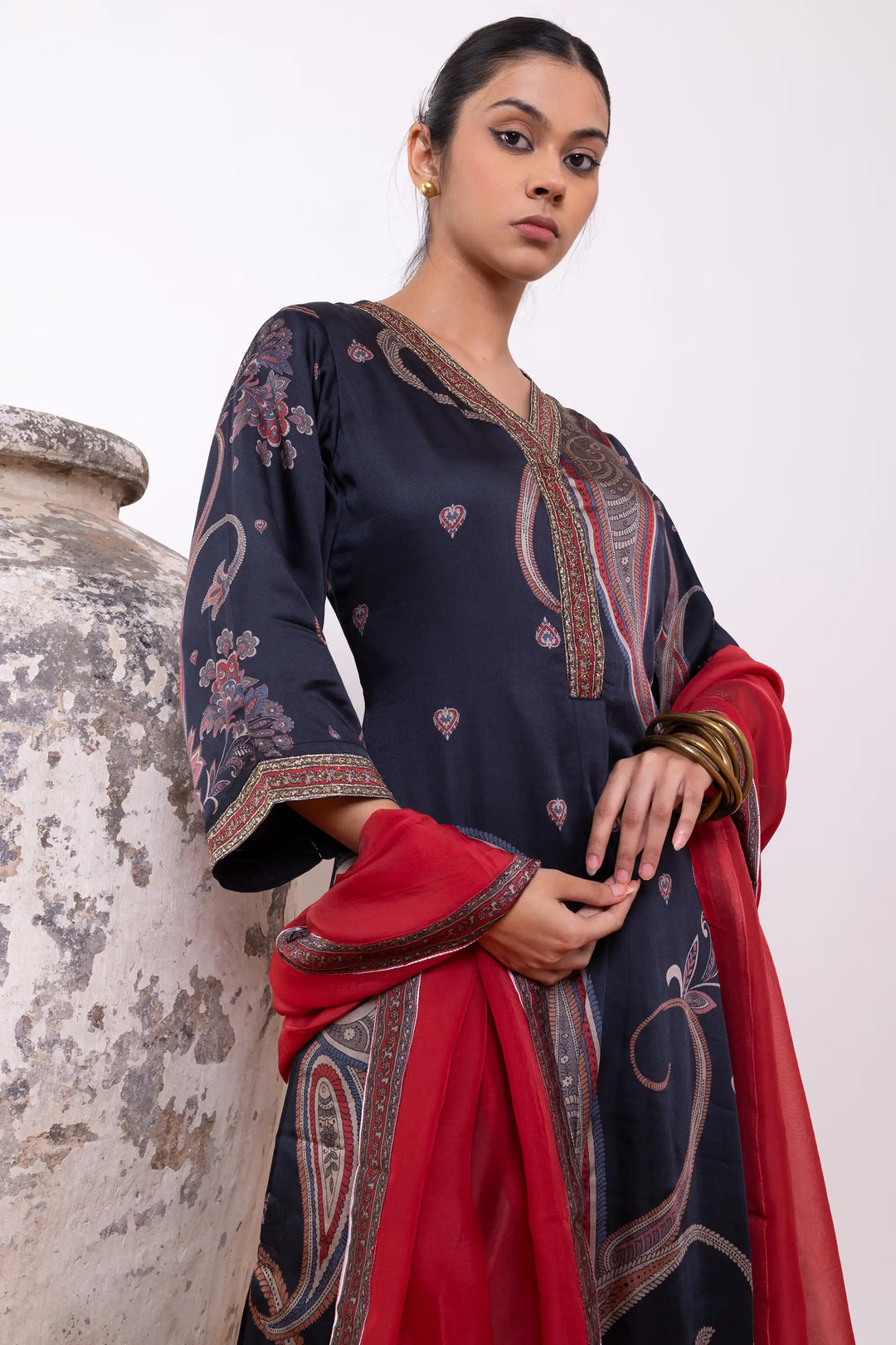 Black Kurtis Set | Beautiful modal-satin hand work linening work Finish