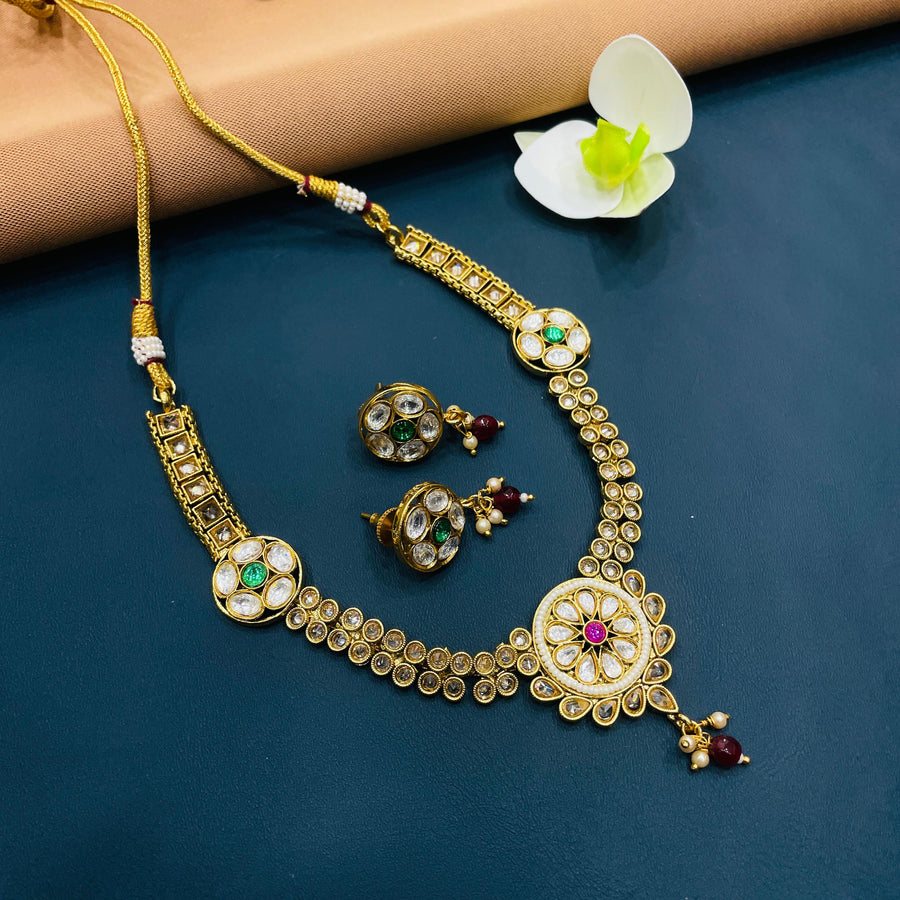 Stunning golden set designed for enhancing wedding attire.