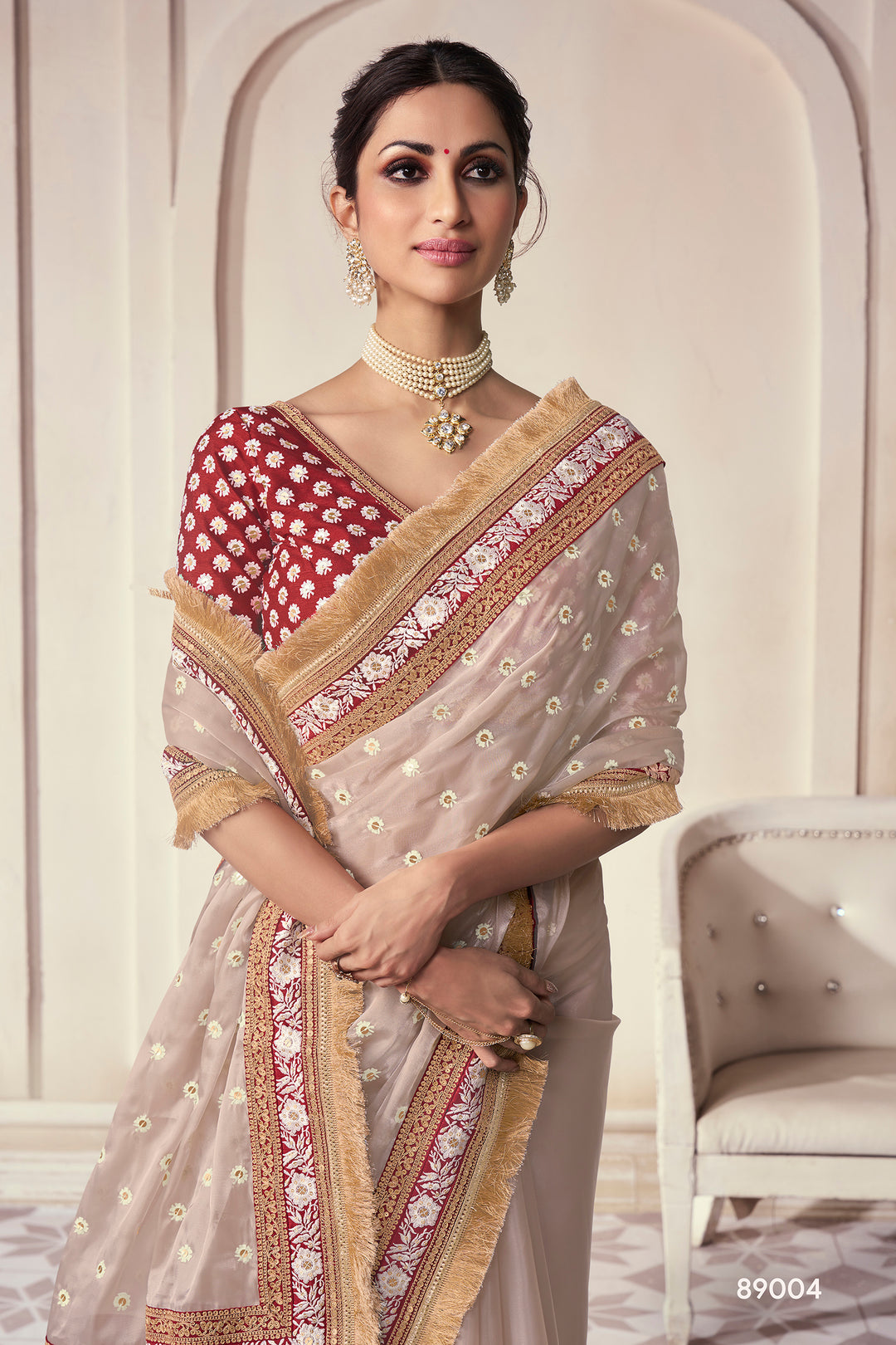 Beige Embroidered Organza Saree | Contrast Border with Zari Work