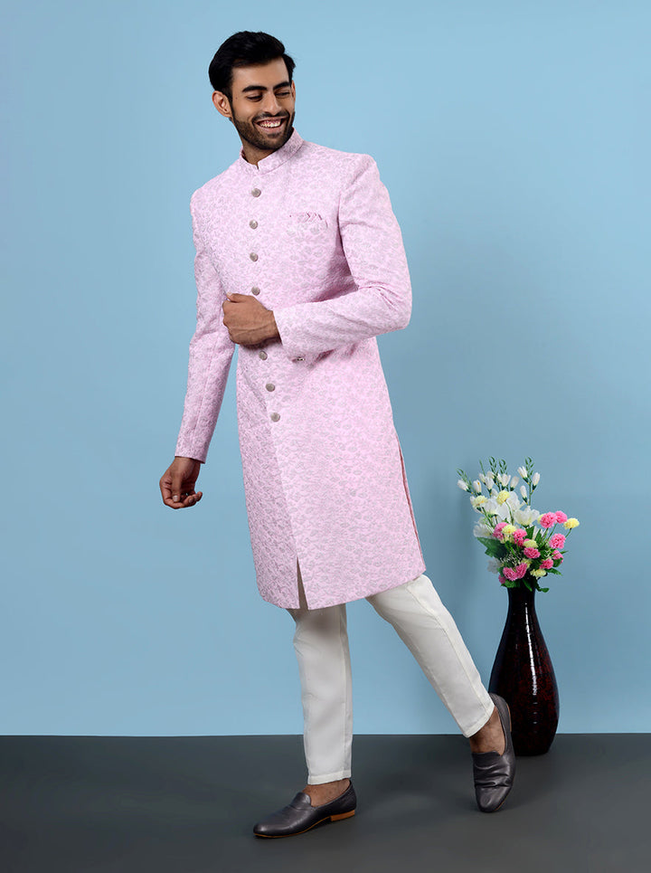 Experience style and comfort at its best with the Pink Indo-Western outfit, designed for celebrations in the USA.