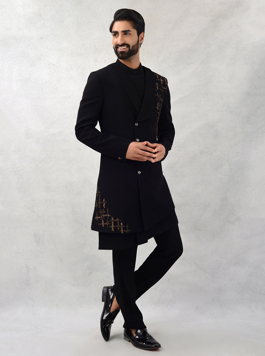 Look sharp at celebrations with this Black Indowestern, designed with a chic mandarin collar.