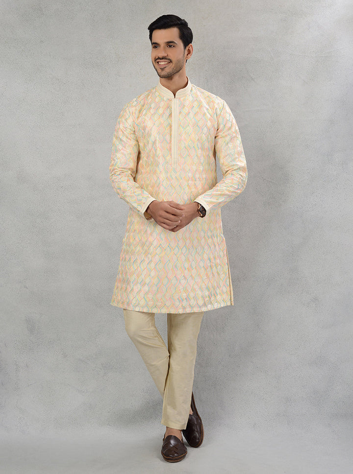 Cream silk kurta pajama, combining style and tradition, perfect for USA men at special ceremonies.