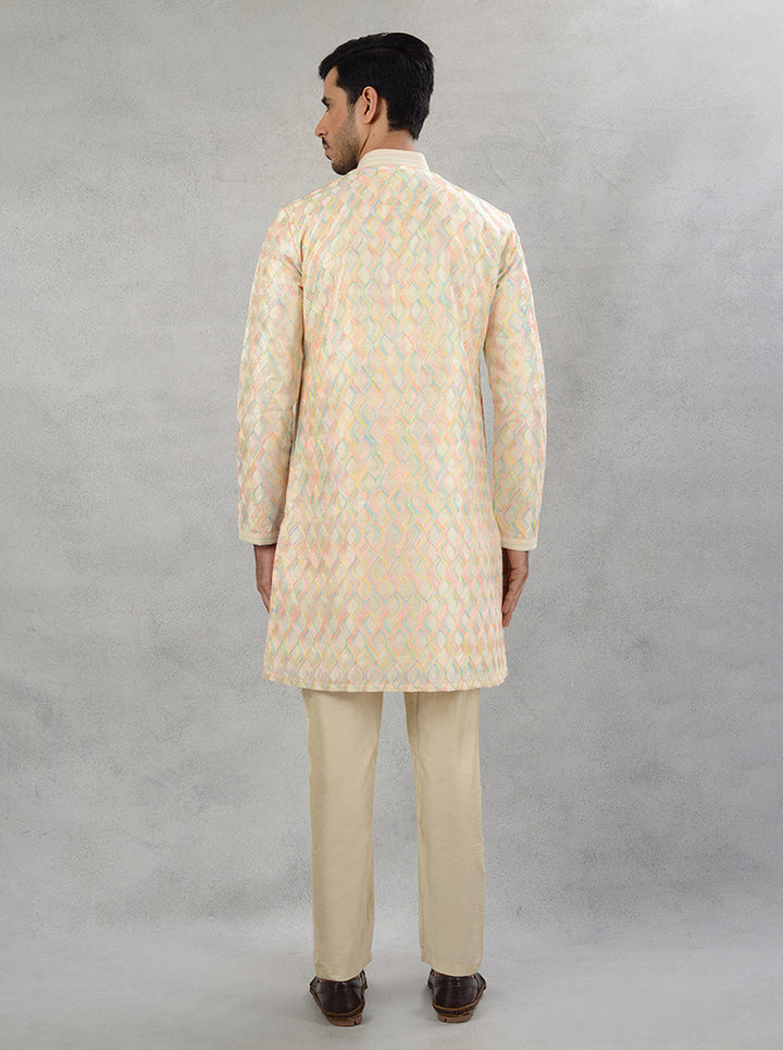 Sophisticated cream kurta for men in silk blend, perfect for USA festive celebrations.