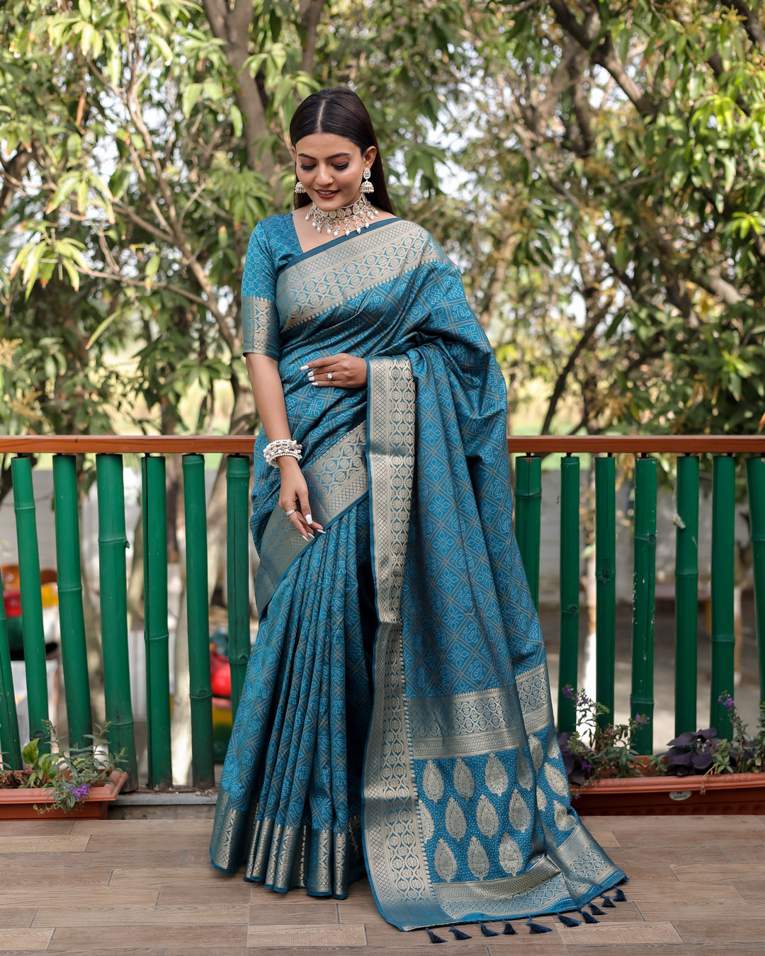 Traditional blue saree with a rich woven pallu and lightweight fabric, designed for comfort and style.