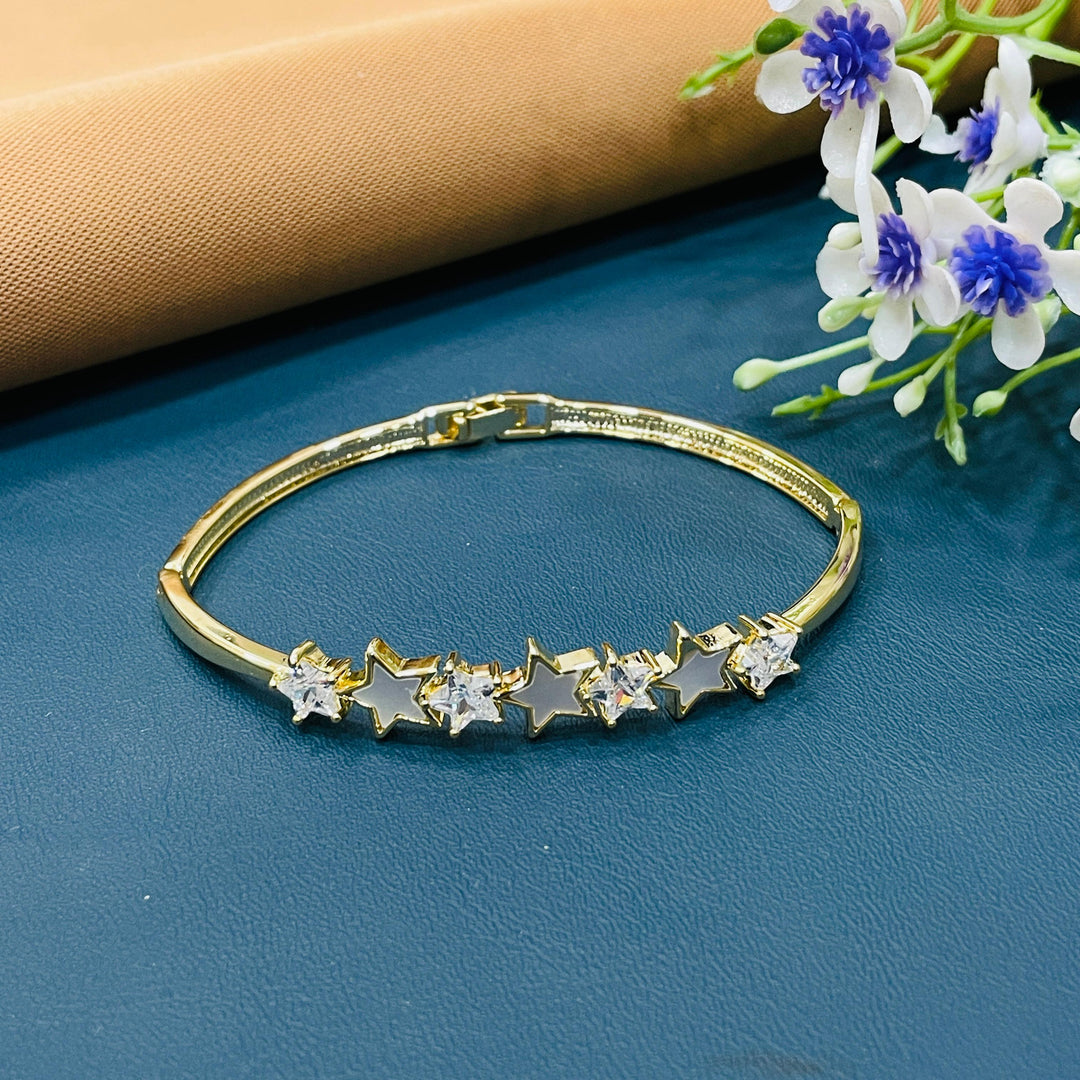 Rose gold AD diamond bracelet, designed to add elegance to your jewelry collection.