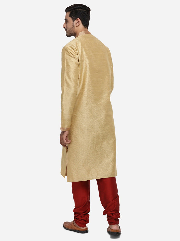 Discover the elegance of this golden kurta pajama, ideal for trendy outings in the USA.