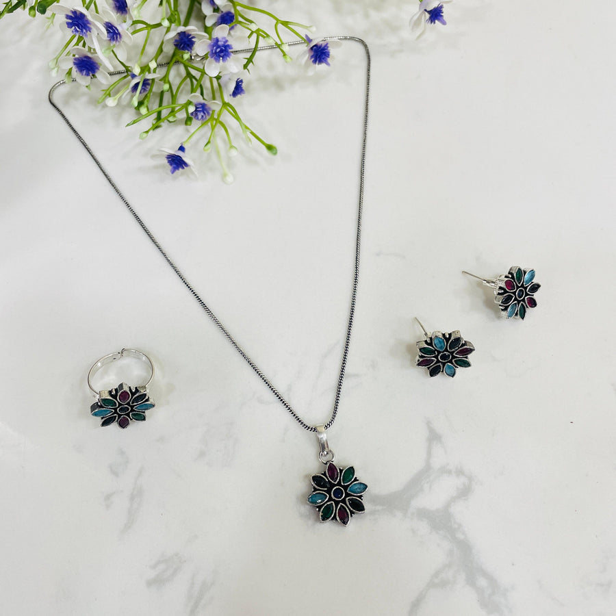 Stunning oxidised jewelry set, perfect for festive events.