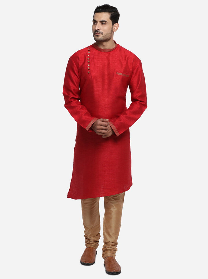 Step out in style with this solid maroon semi indo, ensuring you stand out at gatherings and celebrations across the USA.