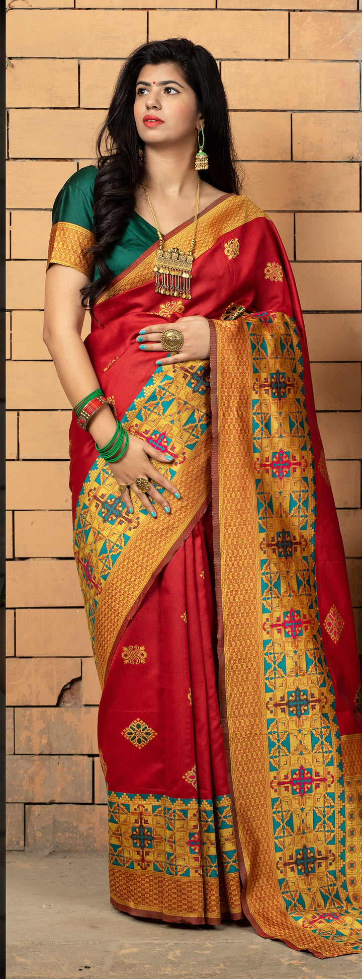 Banarasi Silk Saree | Jacquard Weaving for Special Events & Weddings