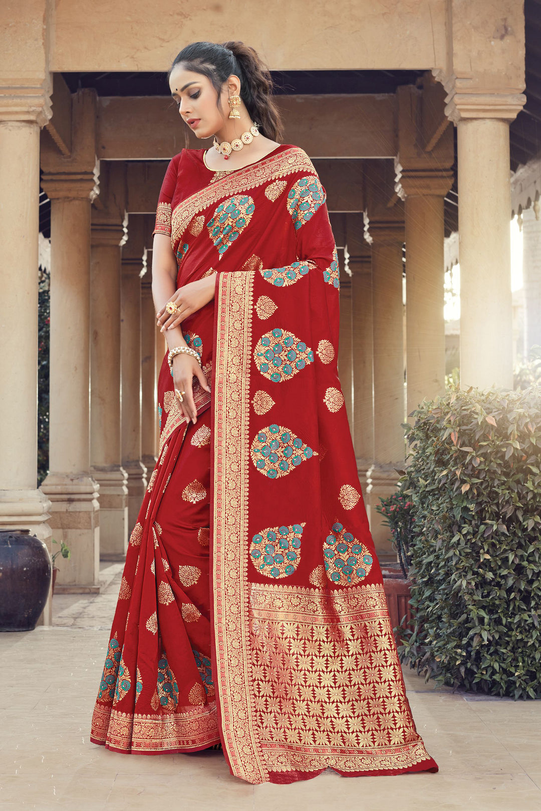 Silk Saree with Woven Pallu Border | Special Event & Festive Wear