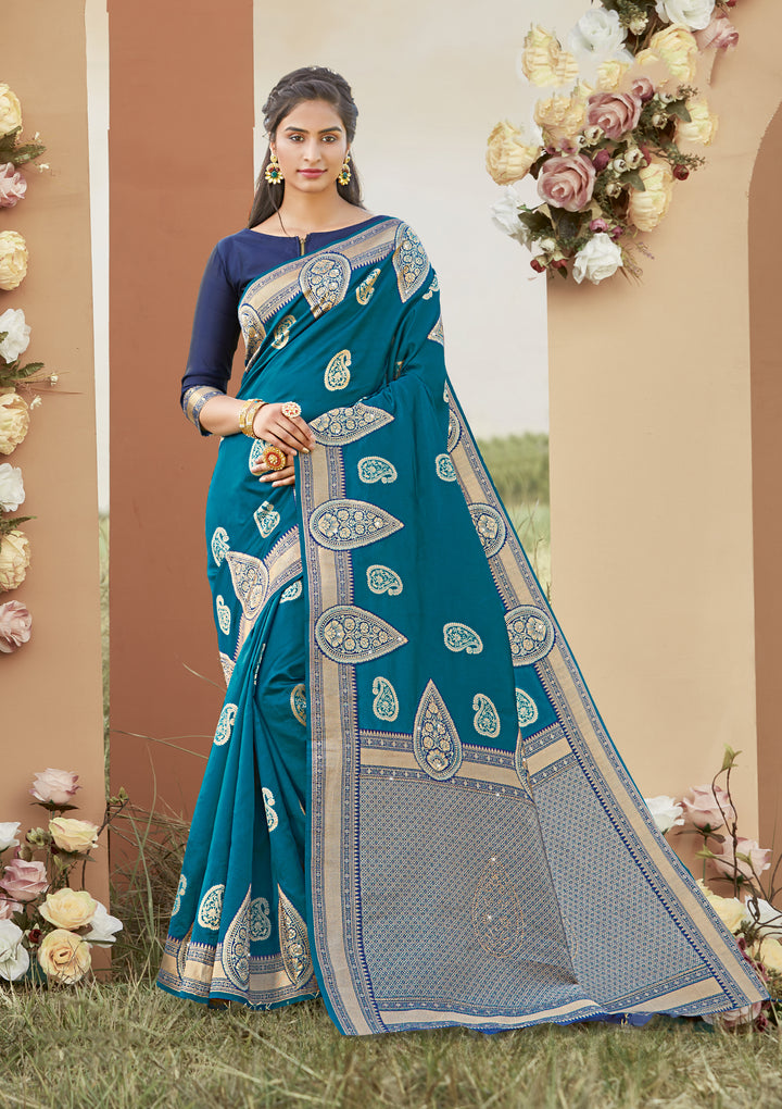 Silk Saree with Woven Pallu Border | Elegant Design for Special Events