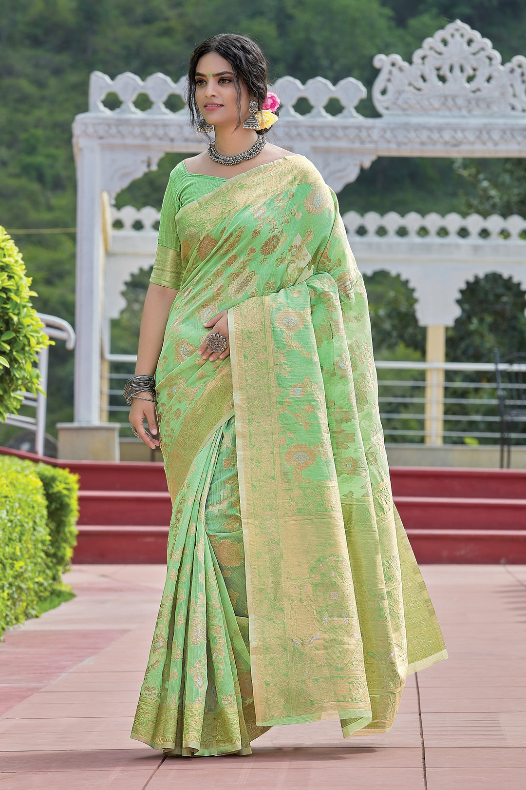 Traditional Saree | Linen Saree with Wevon Pallu Border Designer Work