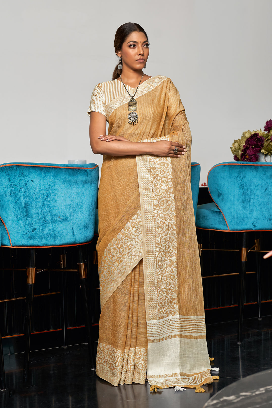 Designer Saree | Linen Fabric Saree with Border Work for Festive Events