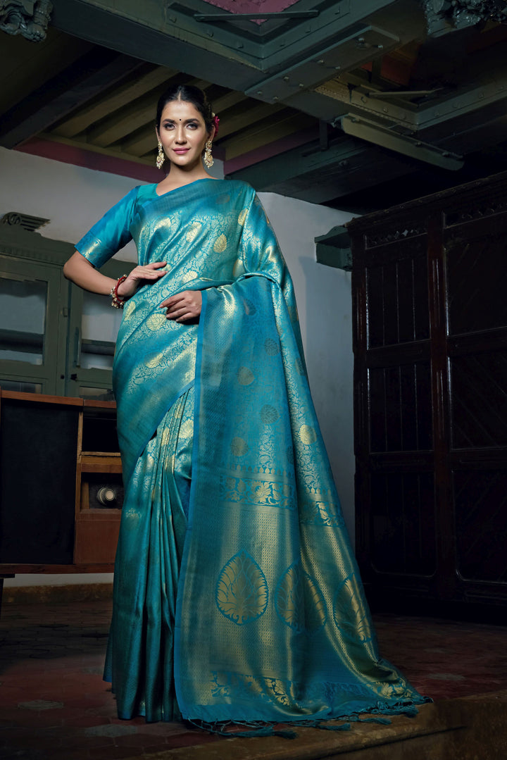 Stunning Kanjivaram Silk Saree with | Unmatched Beauty for Grand Occasions