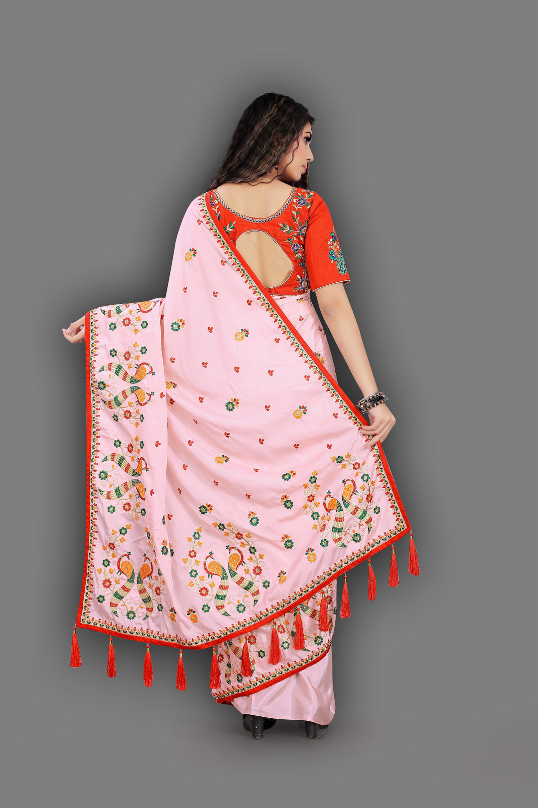 Radiant Crepe Silk Saree with | A Captivating Traditional Ensemble