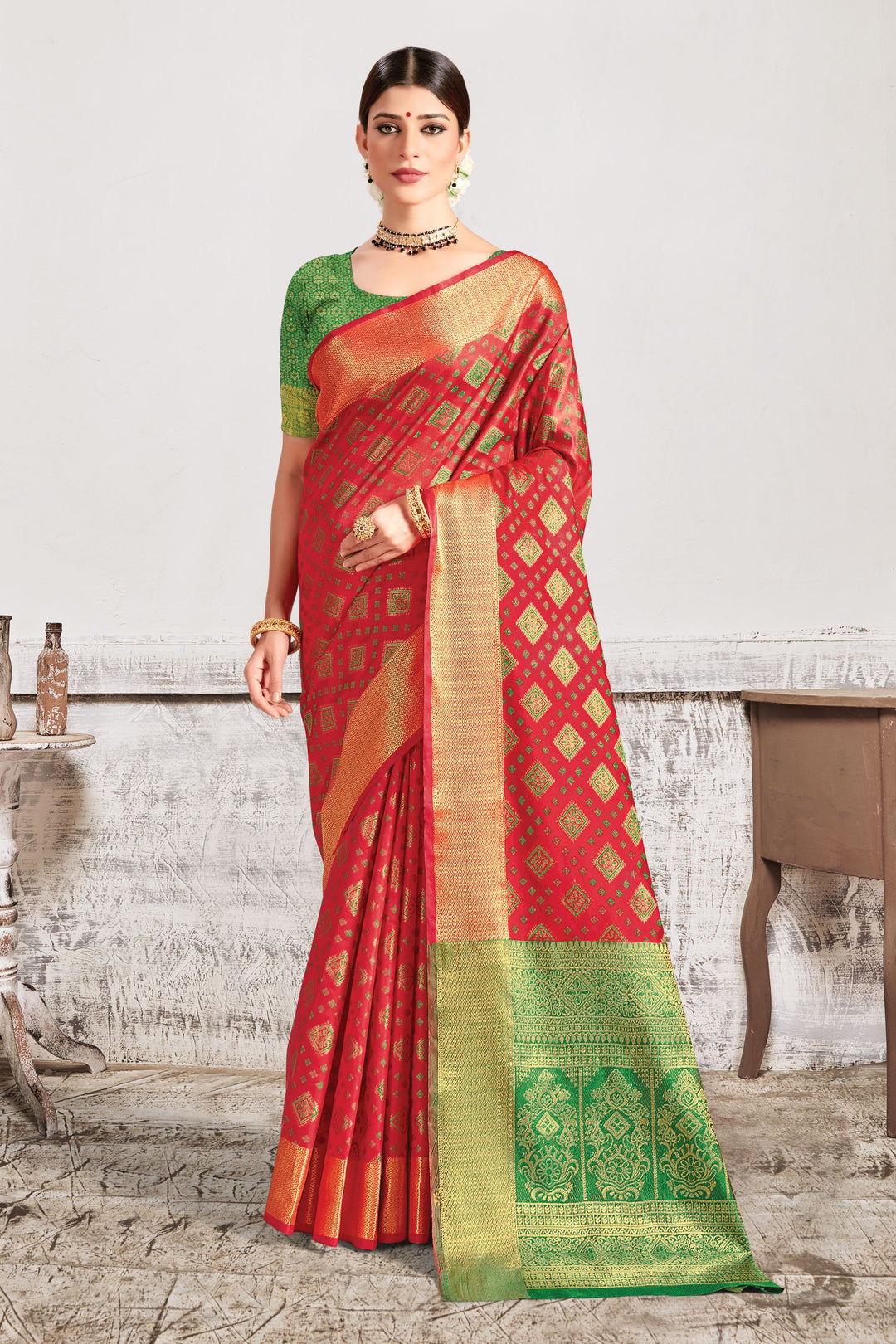 Luxurious Silk Saree with | A Graceful Addition to Your Wardrobe