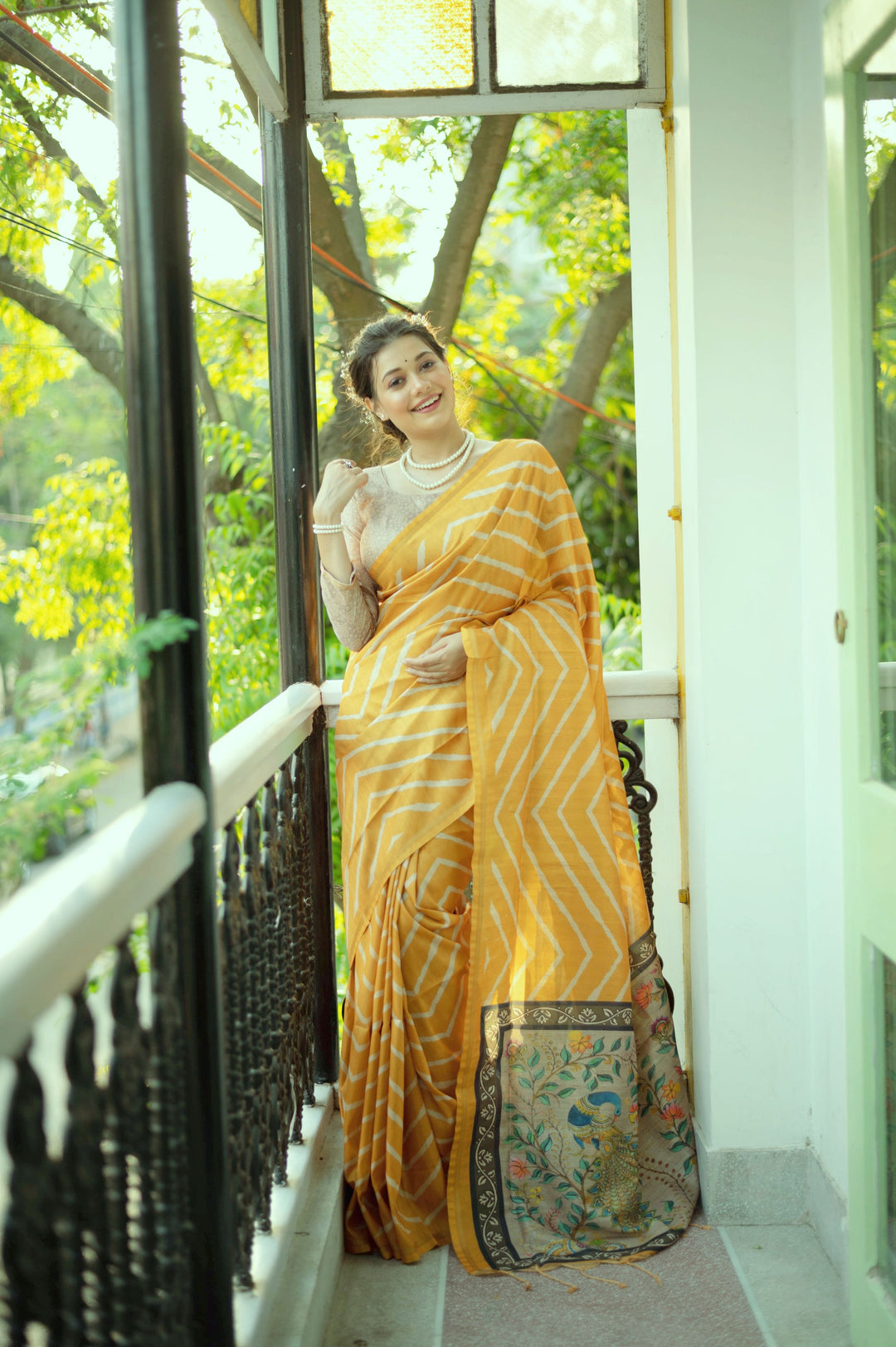 Tussar Silk Saree with Laheriya Print and Wevon Jari Border | Partywear Saree