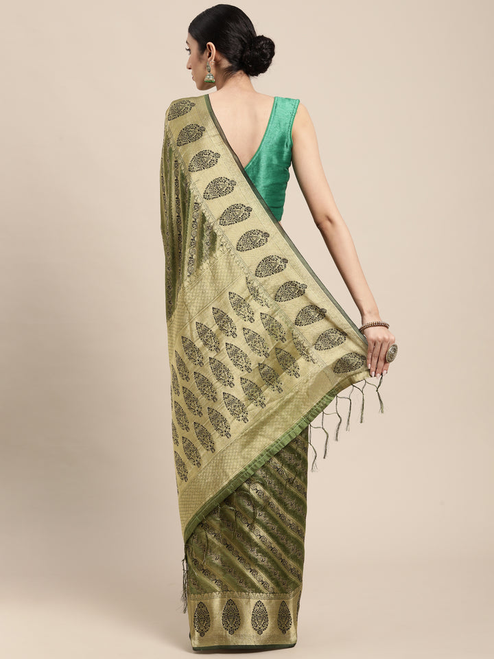 Luxurious Organza Saree with | Unmatched Beauty for Grand Occasions