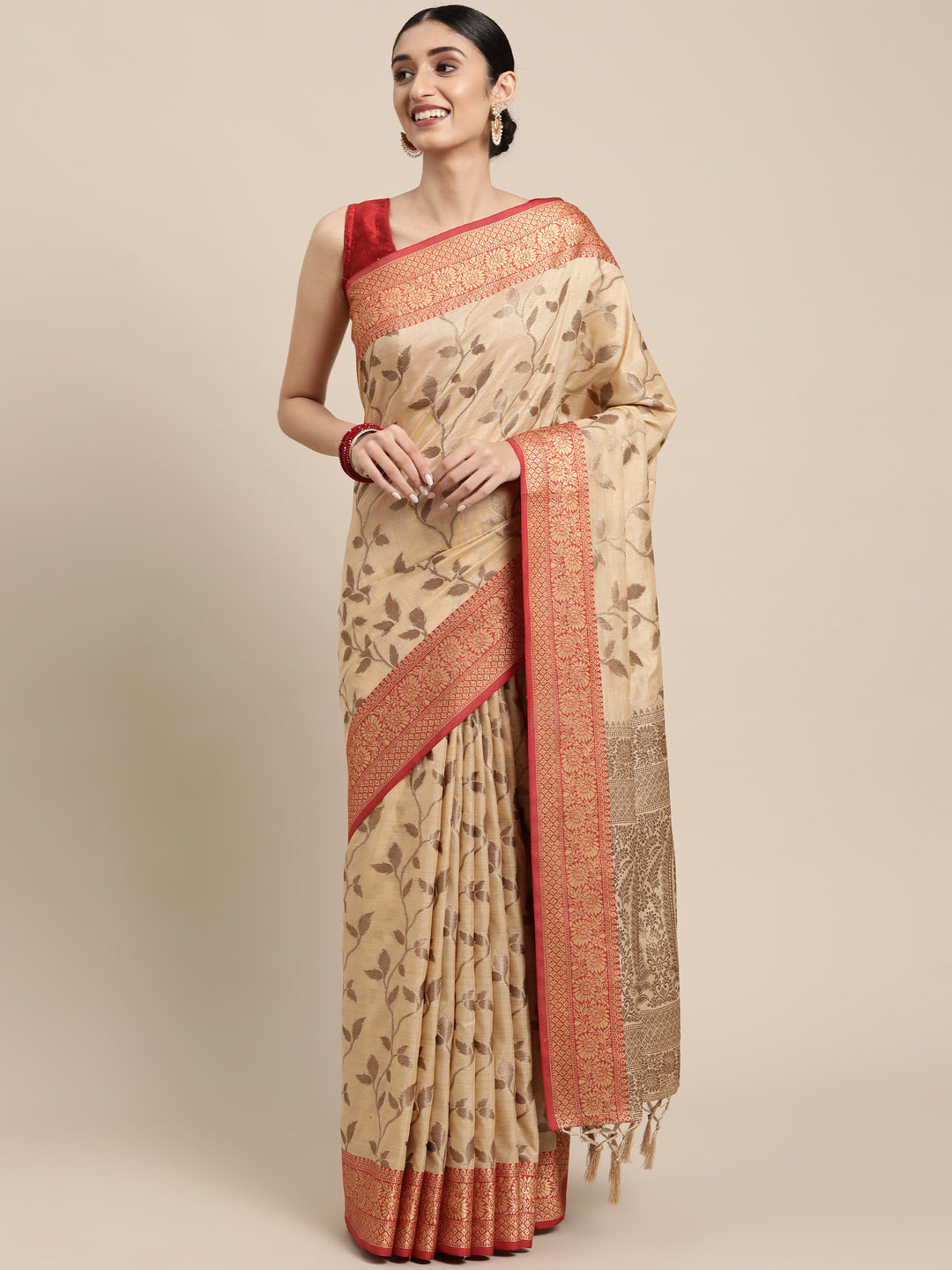 Radiant Cotton Saree with | A Stylish and Sophisticated Choice