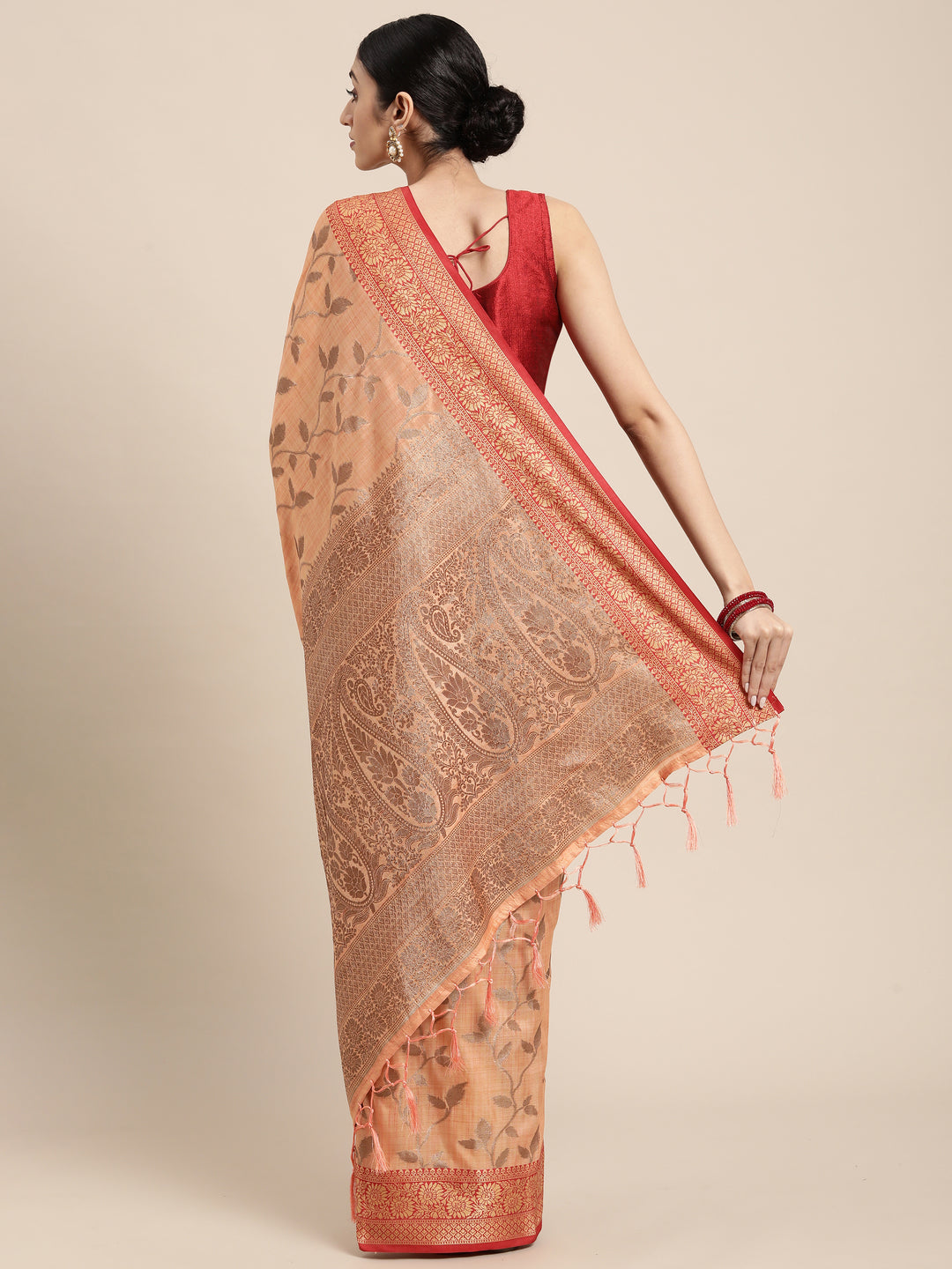 Radiant Cotton Saree with | A Stylish and Sophisticated Choice