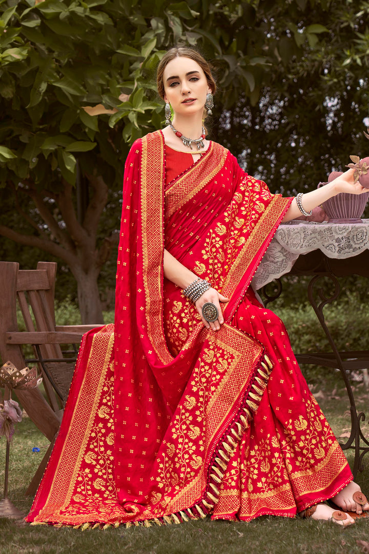 Radiant Vichitra Silk Saree with | A Captivating Traditional Ensemble