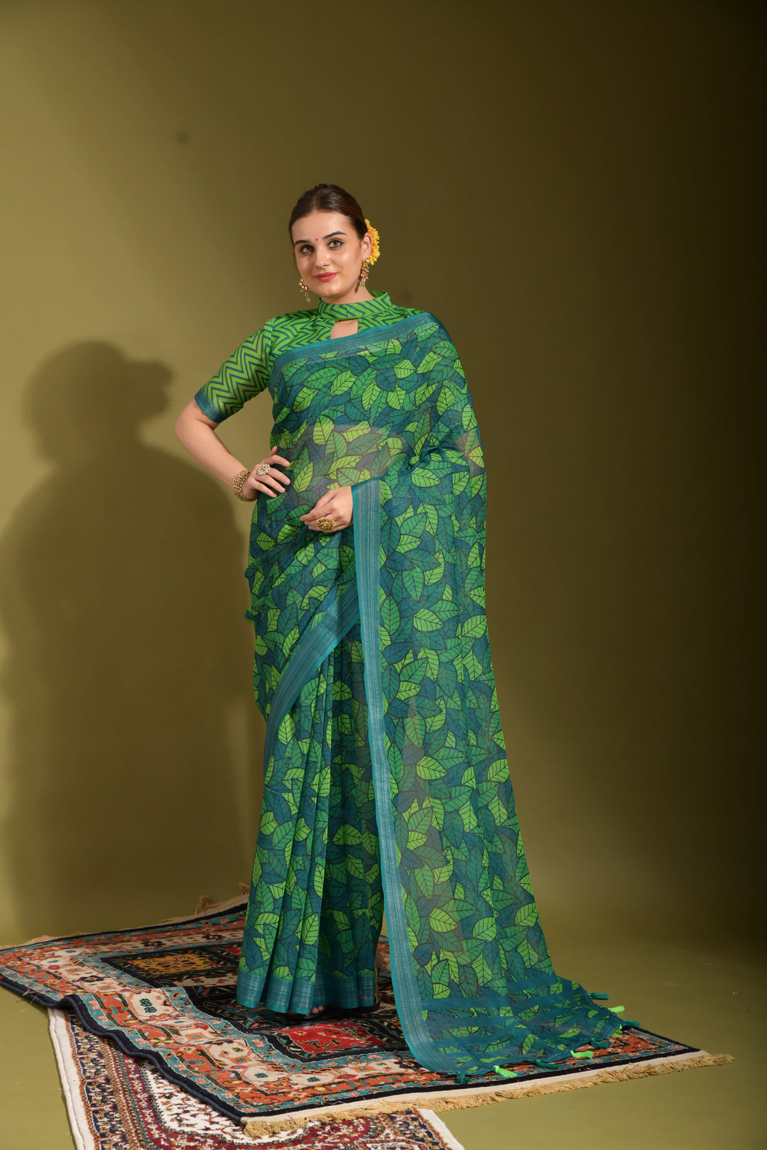 Elegant Linen Saree with Digital Print | Perfect for Weddings & Festive Events