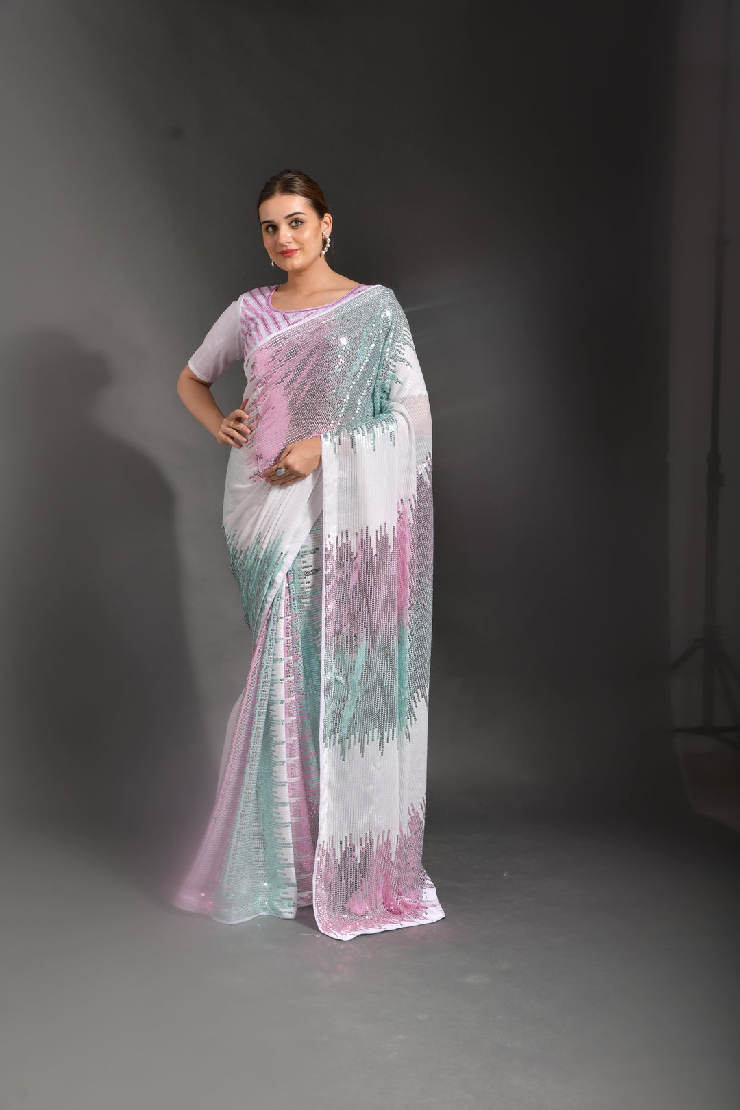 Luxurious Georgette Saree with | A Stylish and Sophisticated Choice