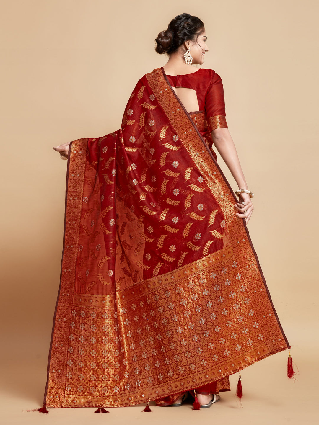 Linen Saree with Wevon-Copper-Designer Work | Ideal for Weddings & Festive Events