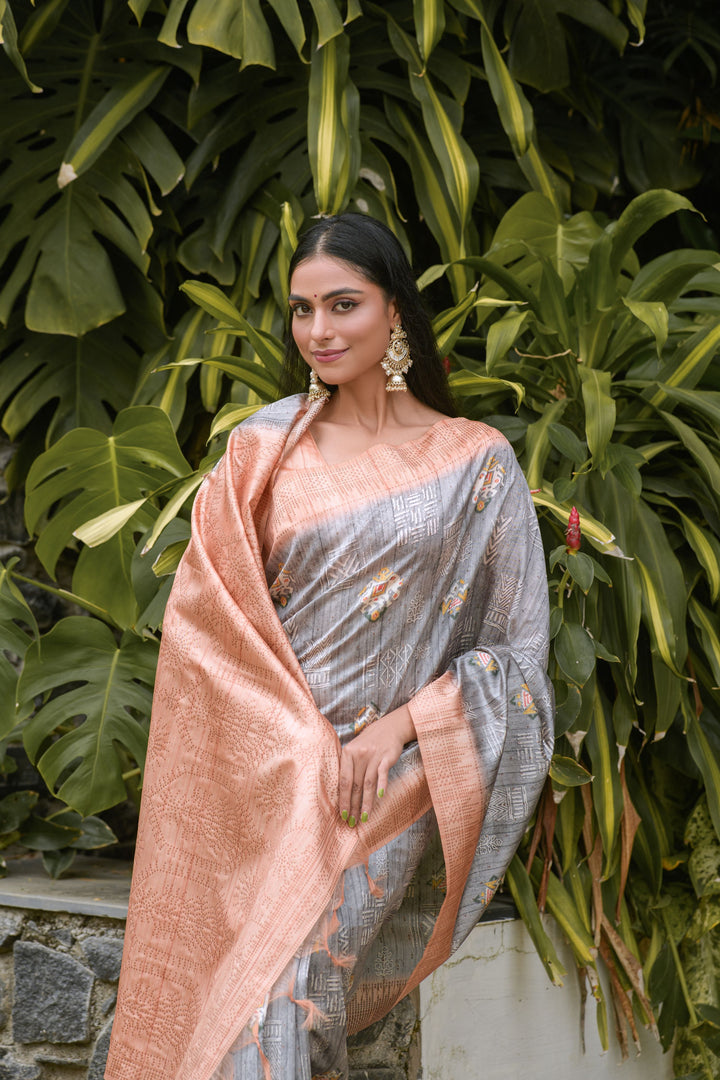 Luxurious Banarasi Silk Saree with | A Captivating Traditional Ensemble