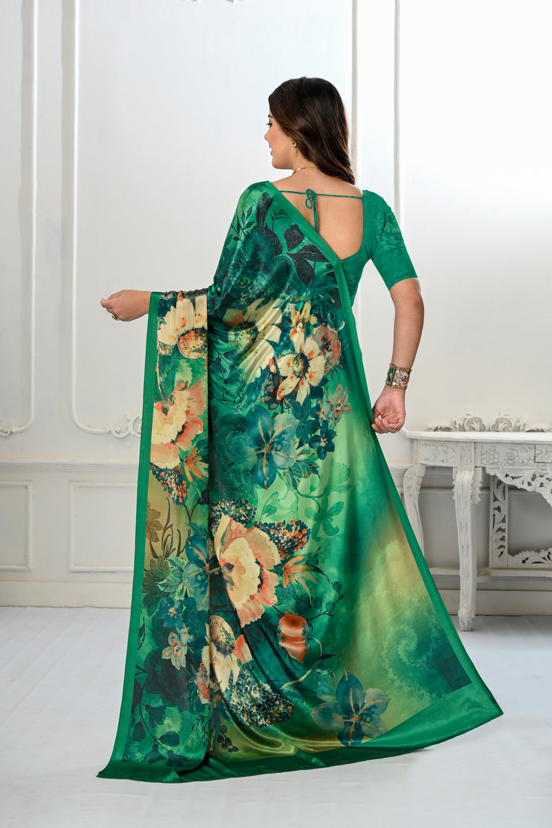 Designer Digital Printed Crepe Soft Silk Saree | Elegant for Special Events