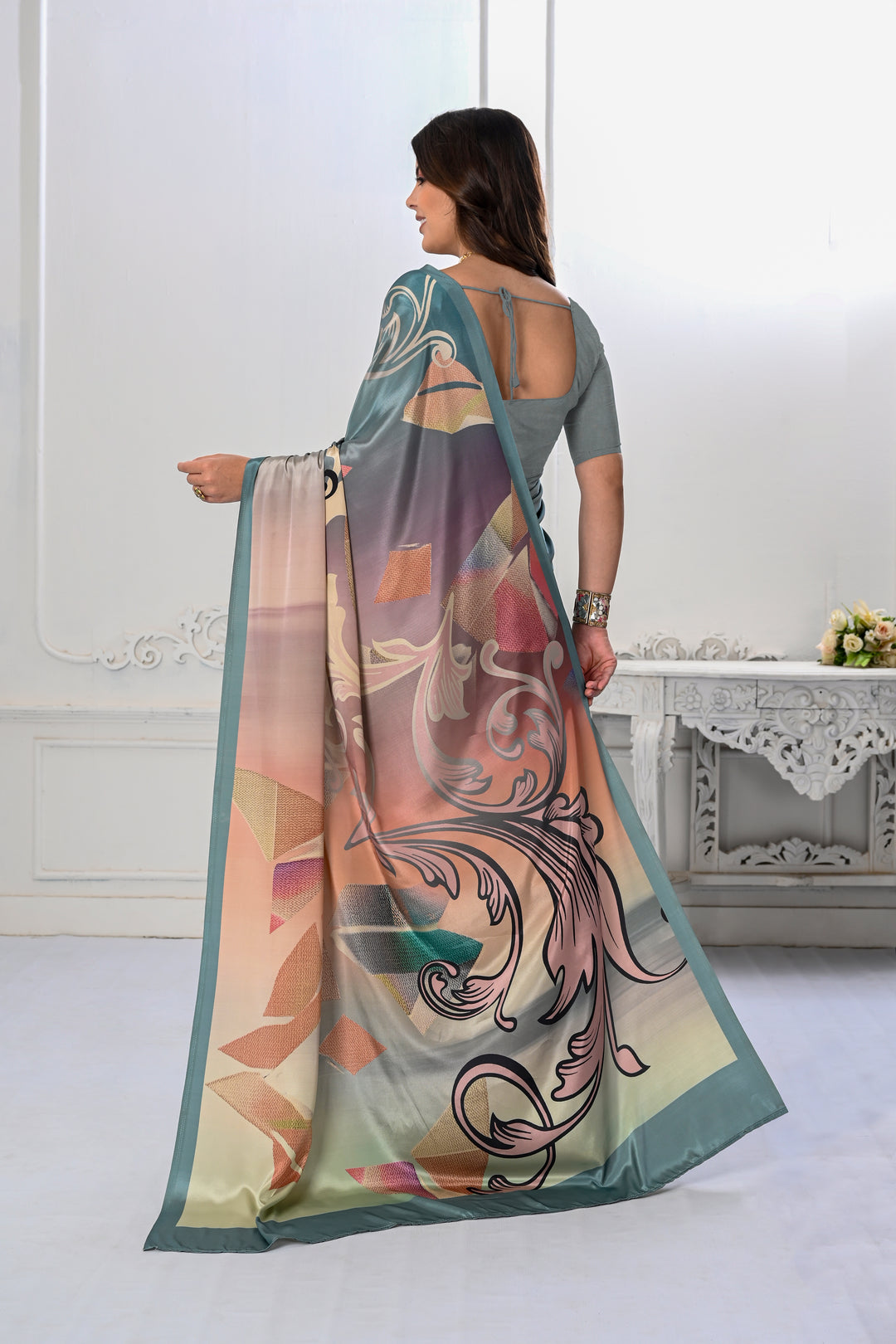 Designer Digital Printed Crepe Silk Saree | Perfect for Weddings & Festive Events