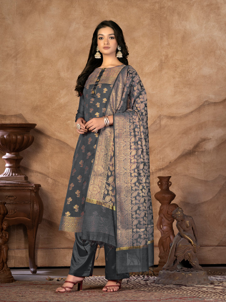 Banarasi Silk Salwar Kameez | Jacquard Designer | Three-Quarter Sleeve | Wedding