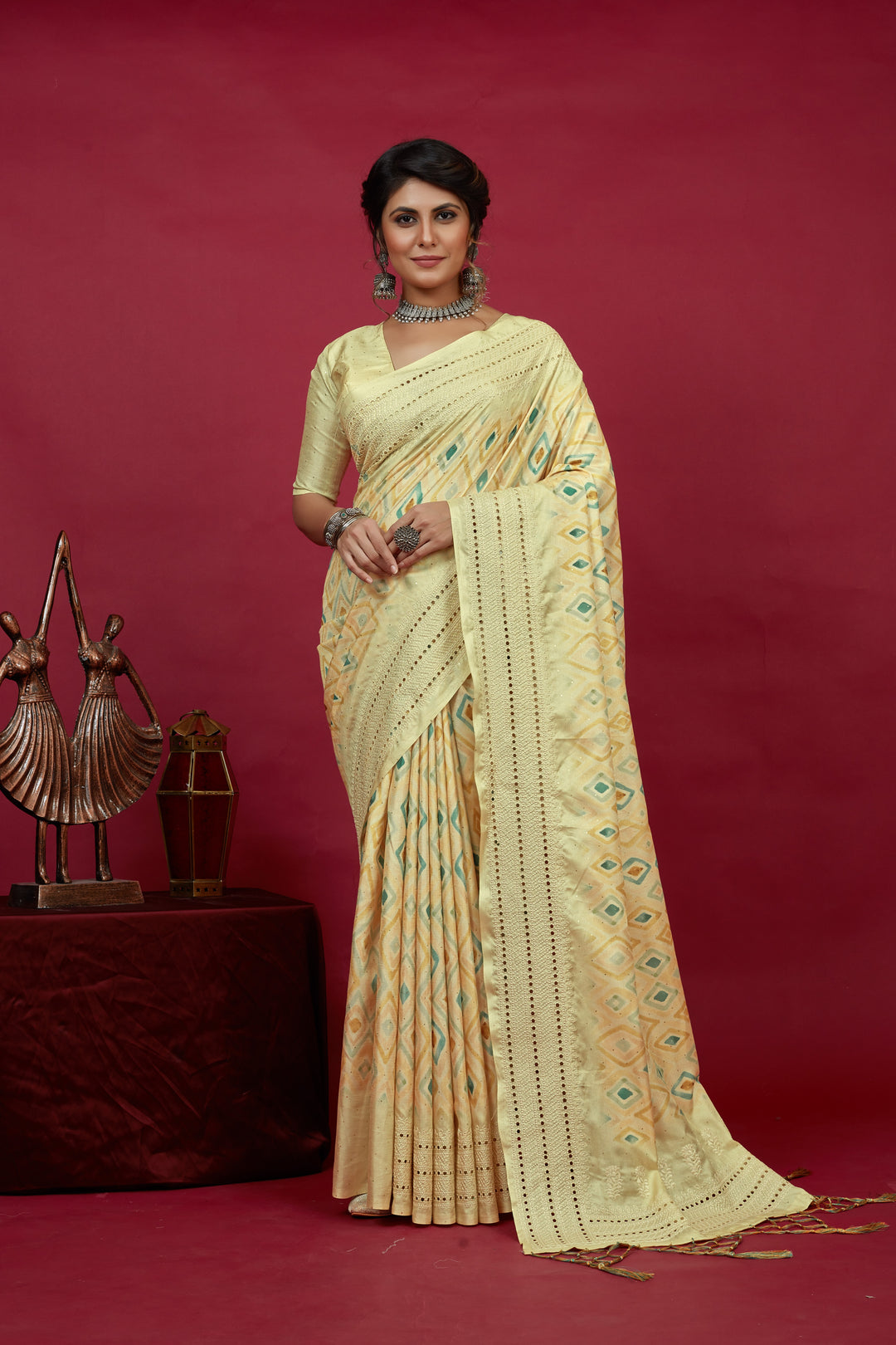 Designer Cotton-Silk Saree with Chikankari Embroidery | Perfect for Weddings and Festivities