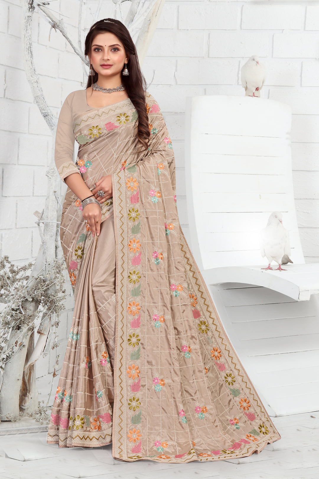 Elegant Crepe Saree with Thread Embroidery | Traditional Wedding Wear | Party & Pooja Ceremonial