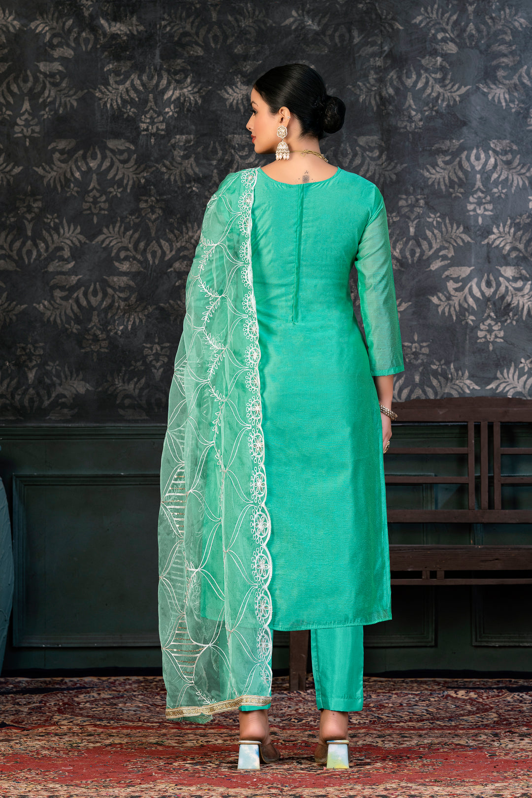 Radiant organza Salwar kameez | Graceful and Stunning