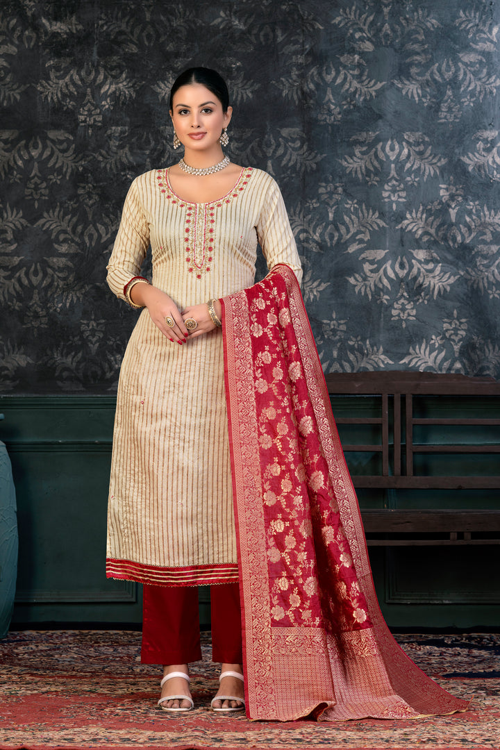 Graceful Cotton Salwar Kameez | Exquisite Craftsmanship