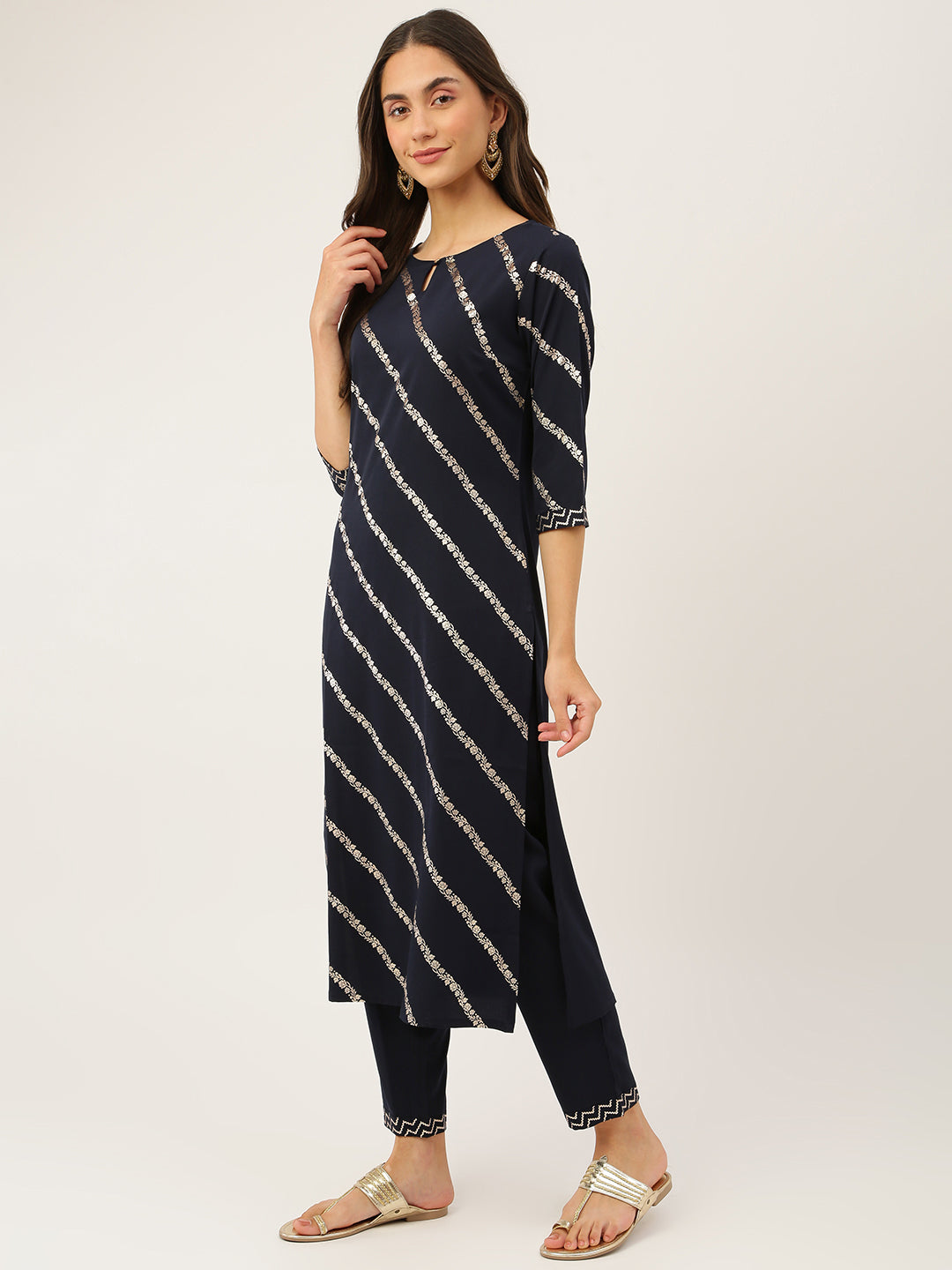 Elegant Black Kurti Set | Soft Crepe Fabric | Keyhole Neck & Elbow Sleeves