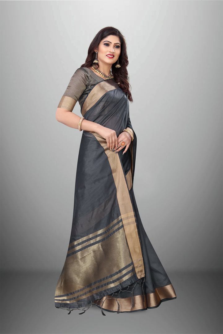 Elegant Cotton-Organza Saree with Wevon-Pallu-Border | Perfect for Weddings and Festive Occasions