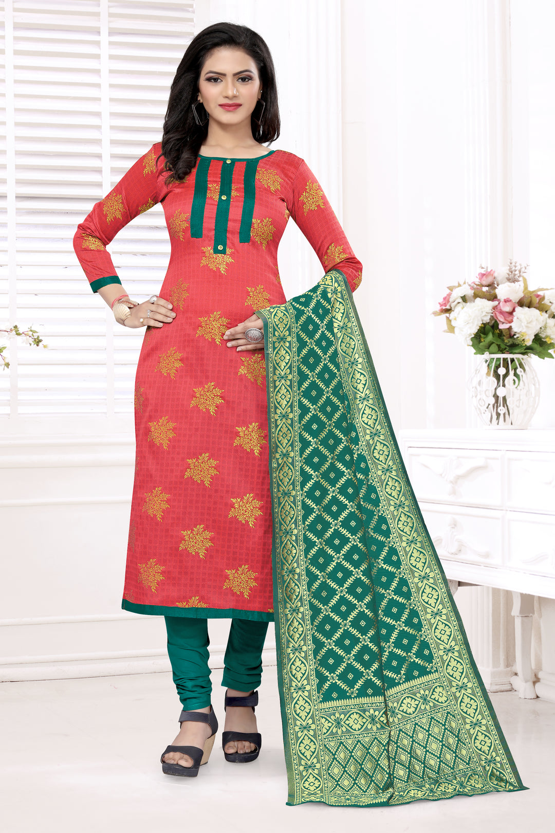 Exquisite Banarasi Red Silk Kurti Set | Timeless Ethnic Style