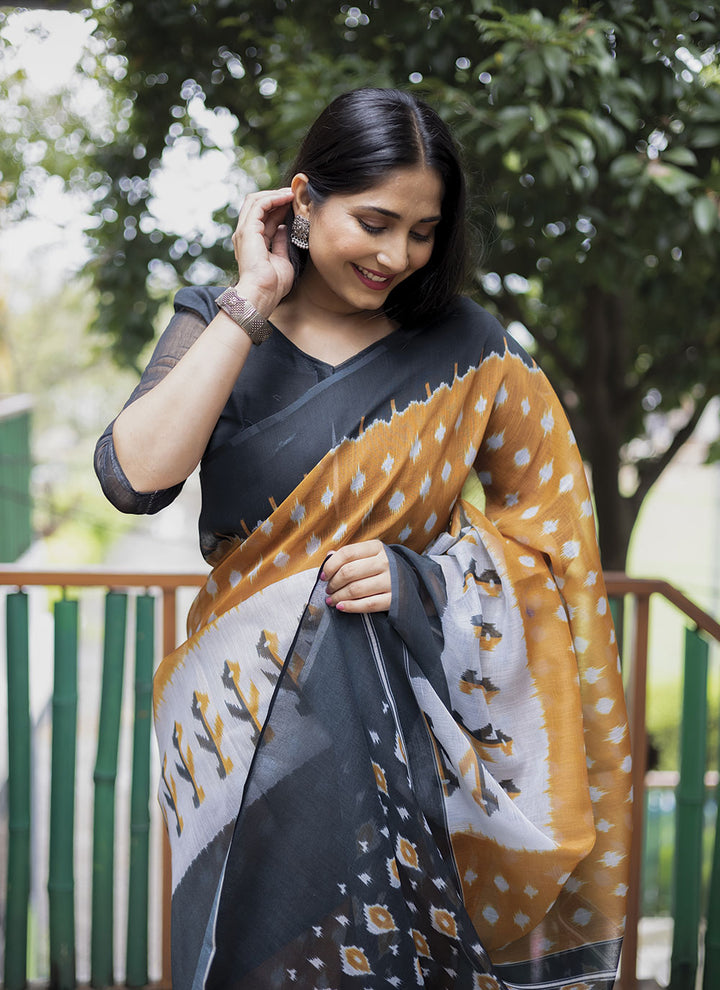 Linen Digital Printed Saree | Elegant Design for Special Events & Festivities