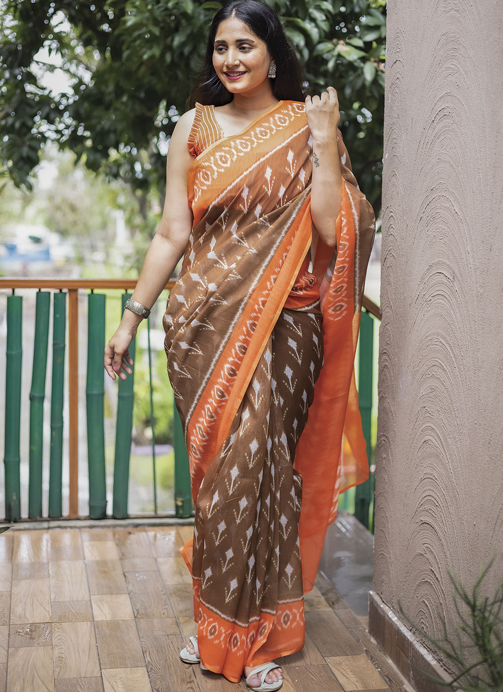 Linen Digital-Printed Saree | Perfect for Weddings and Festive Events